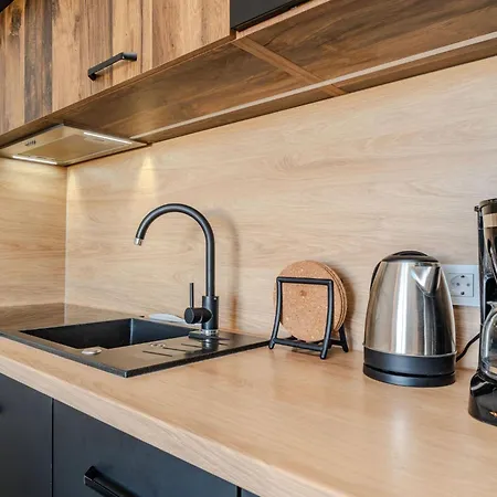 Babic By Interhome Vir