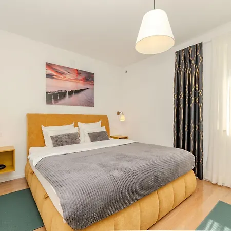 Babic By Interhome * Vir