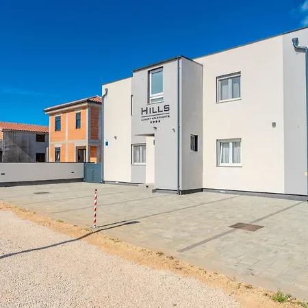 Babic By Interhome Vir